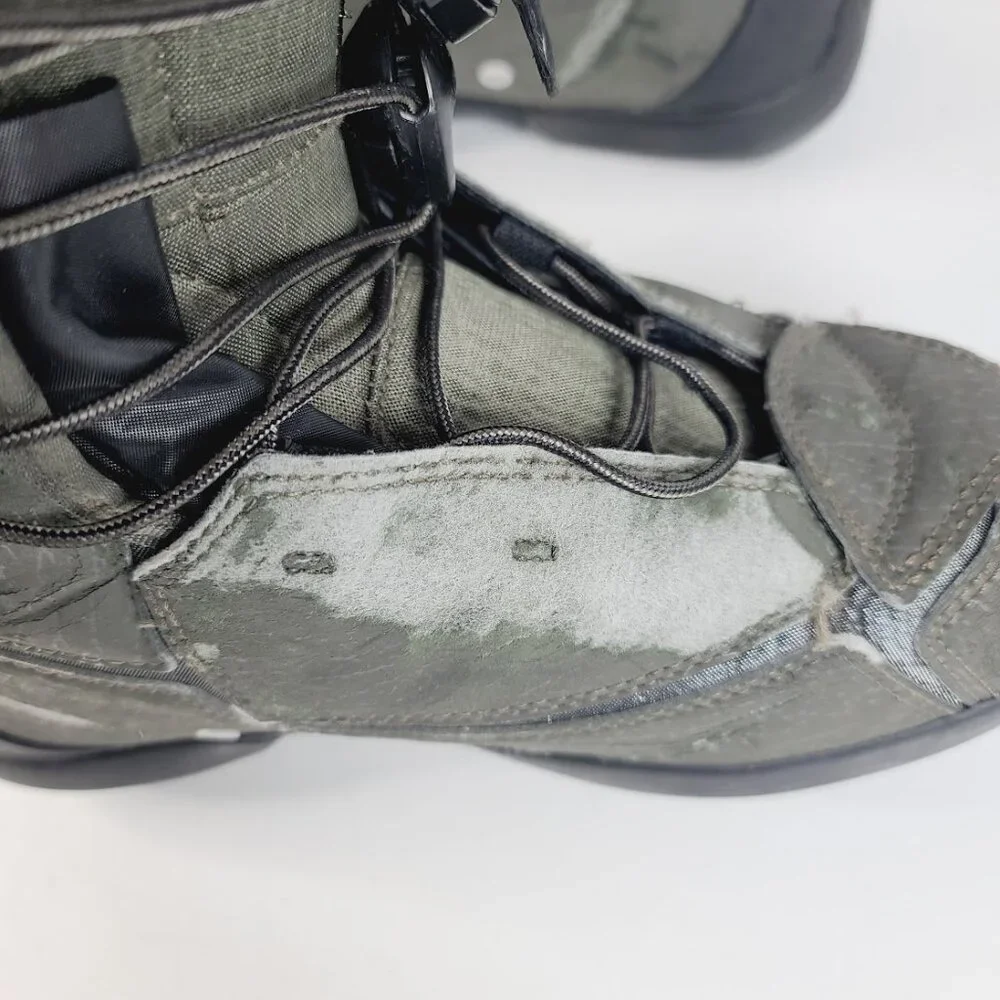 Salomon Men's Green Black Self F22 Leather Mid-Calf Snowboarding Boot Size 9